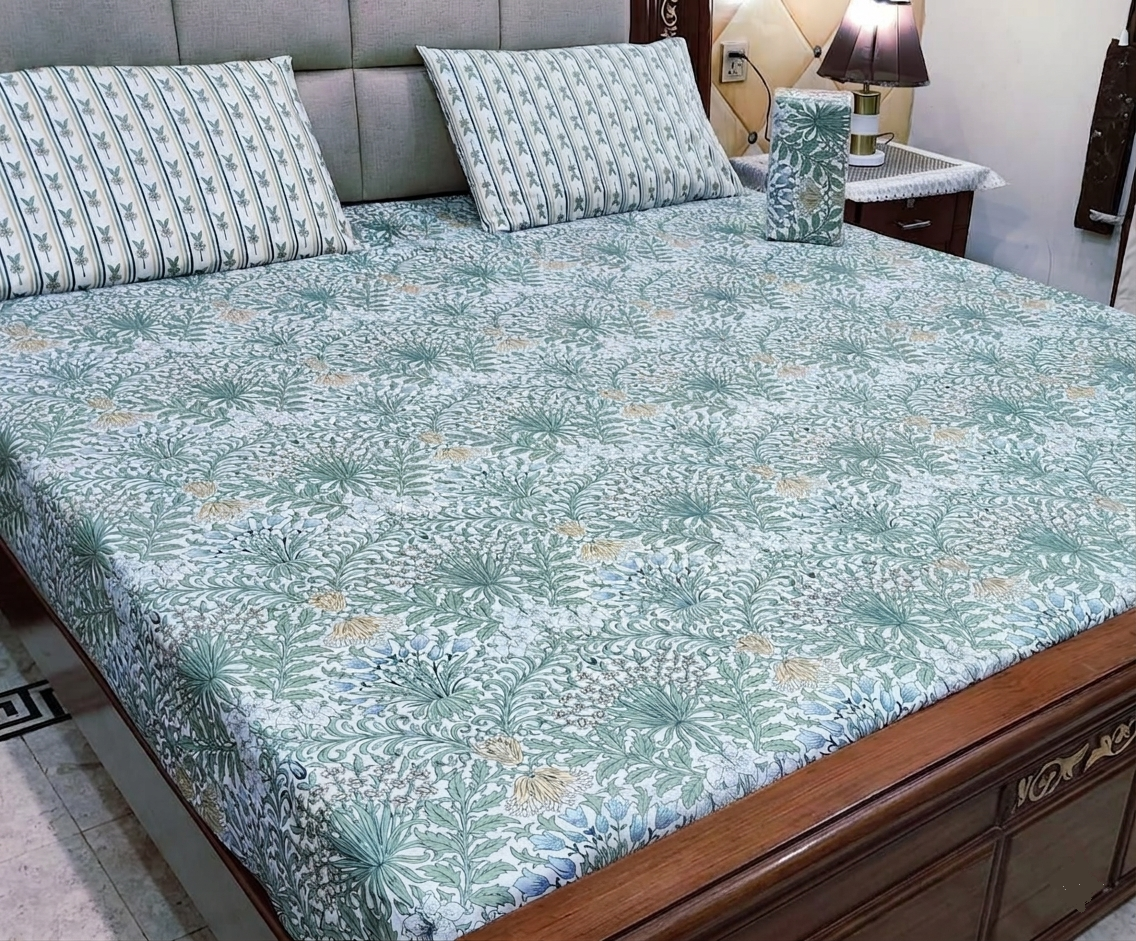 Light Green Floral Bedspread with Thin Striped Pillows – Cotton