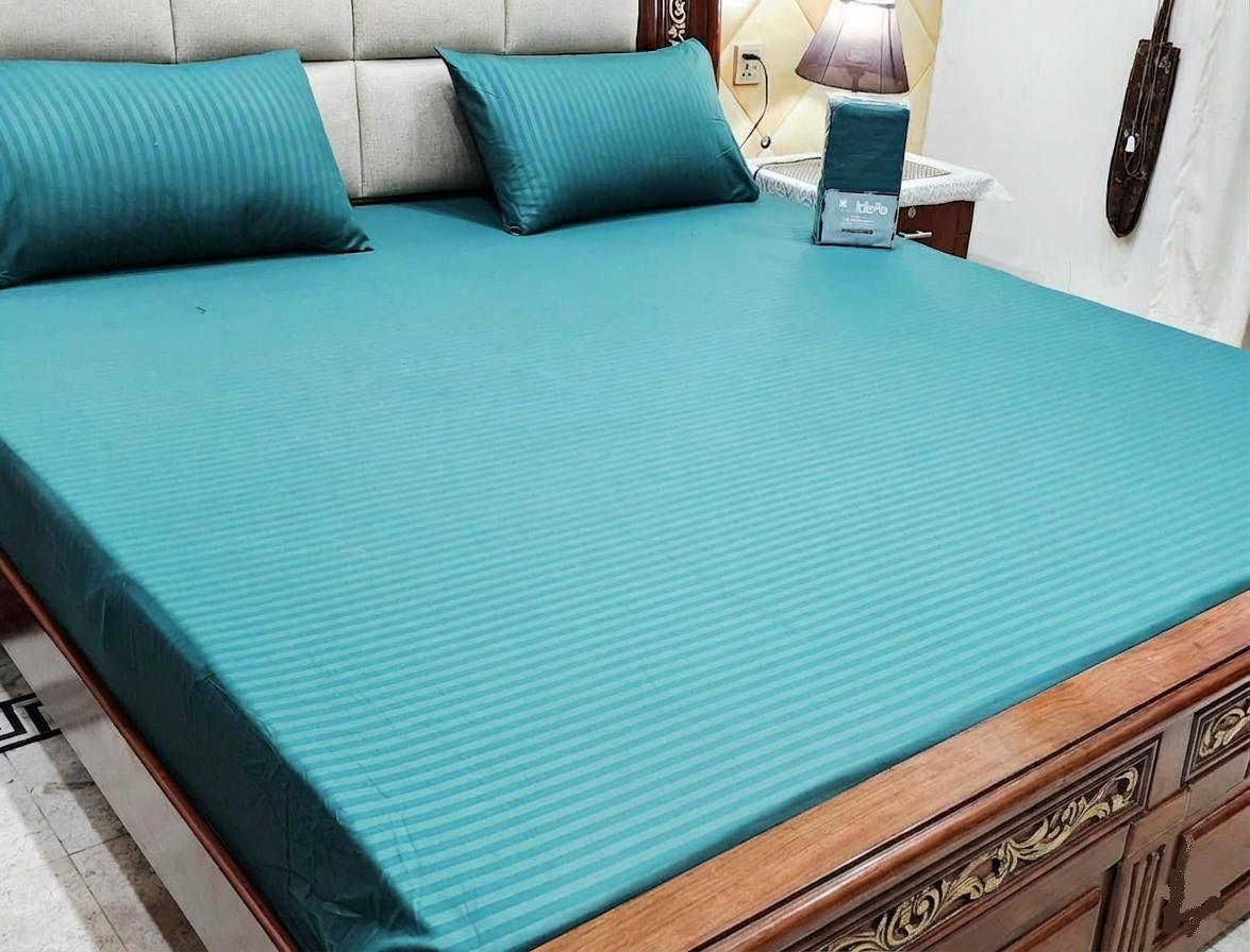 Linear Blue Bedspread