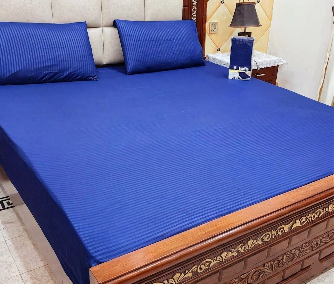 Linear Navy Bedspread