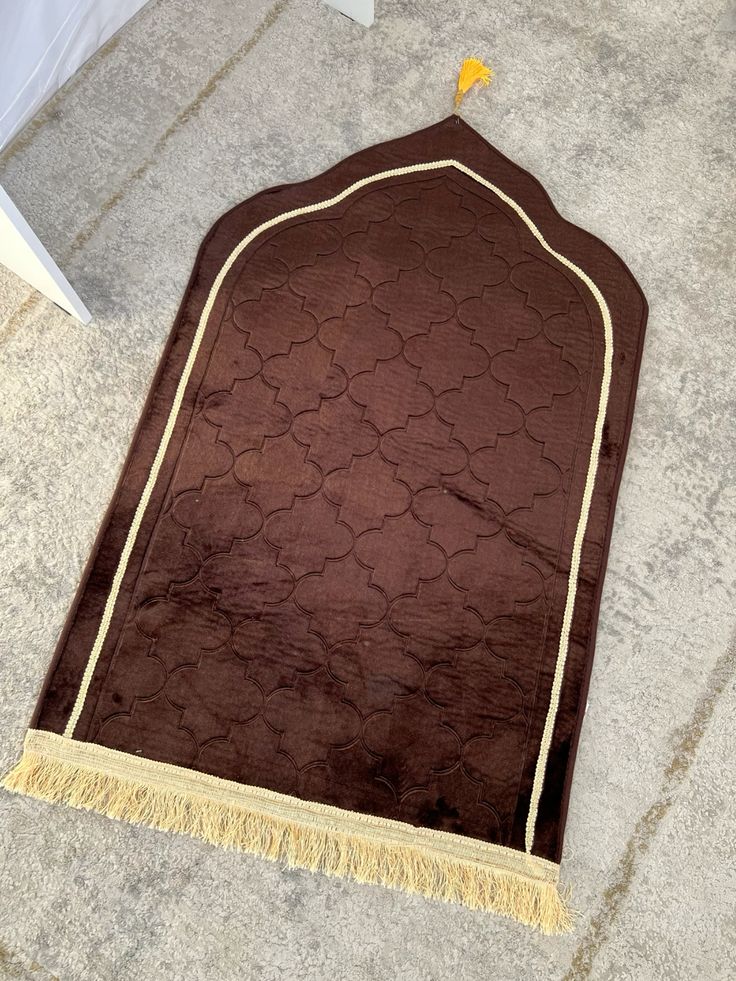Brown prayer mat