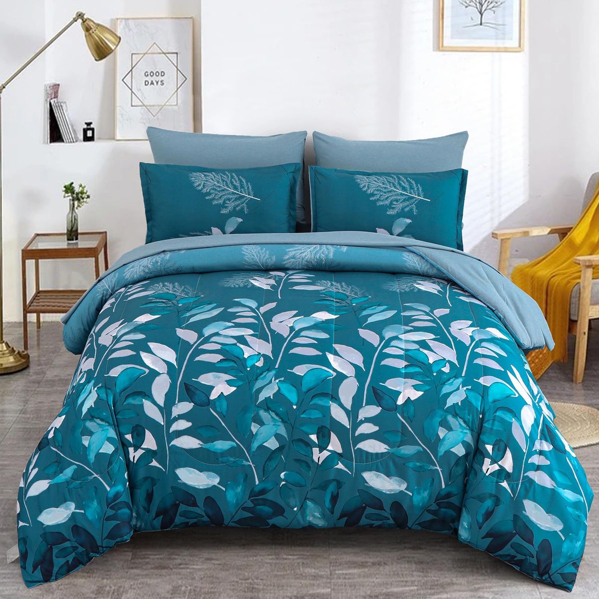 Onyx Stripe Luxury Fitted Bedding Set